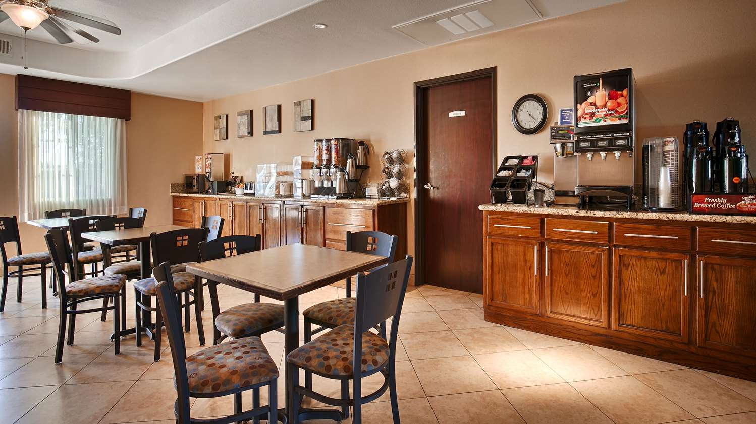 Best Western Plus Main Street Inn 32/38