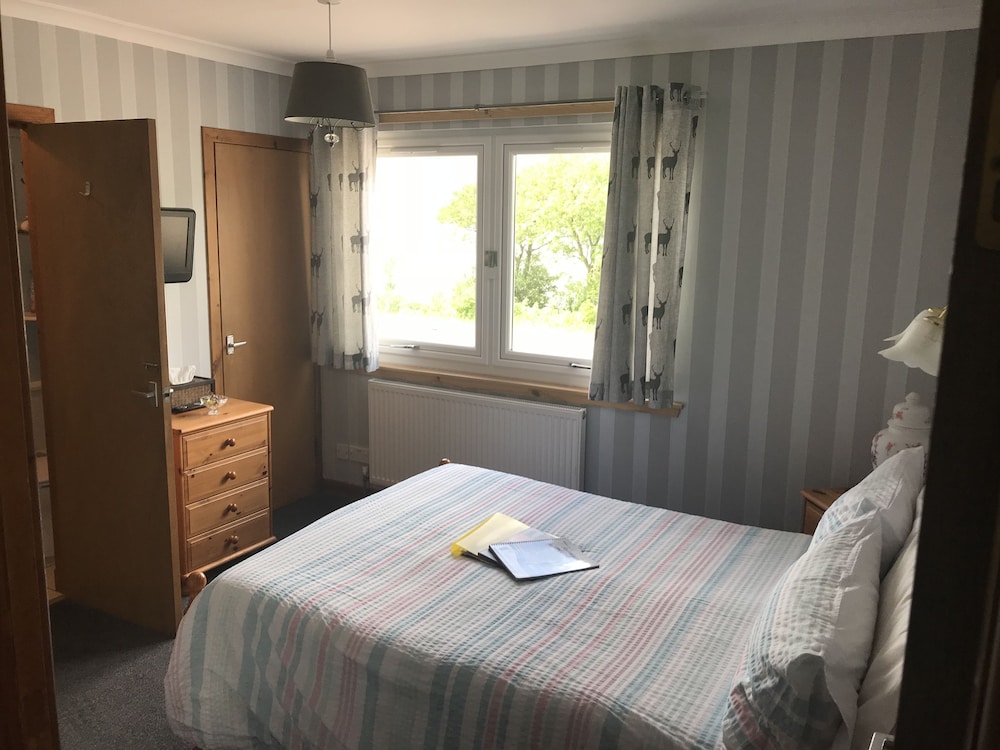 Alltonside Guest House 13/24