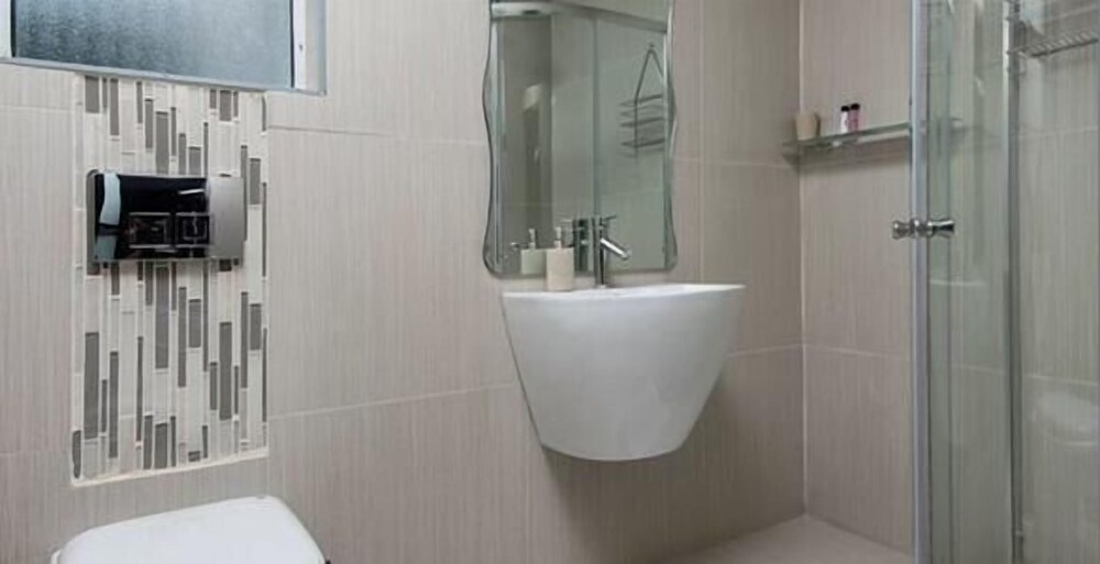 Bhotani Bed And Breakfast 15/15