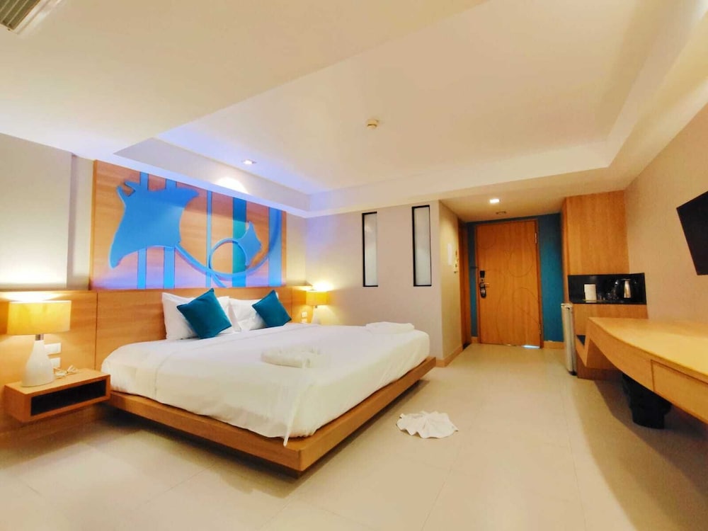 Ratana Apart Hotel At Kamala 10/50
