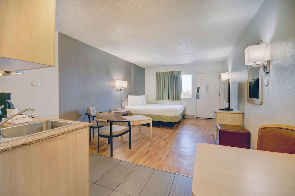 Studio6 Tucson, AZ - Irvington Road 34/60