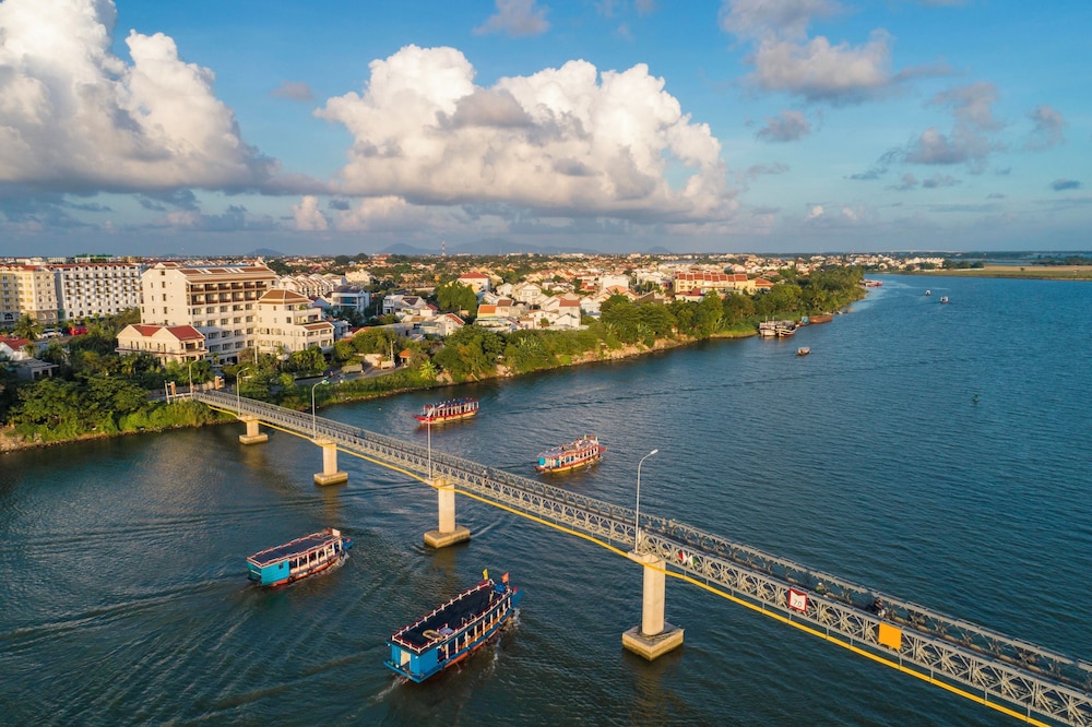 RiverTown Hoi An Resort & Spa 60/65