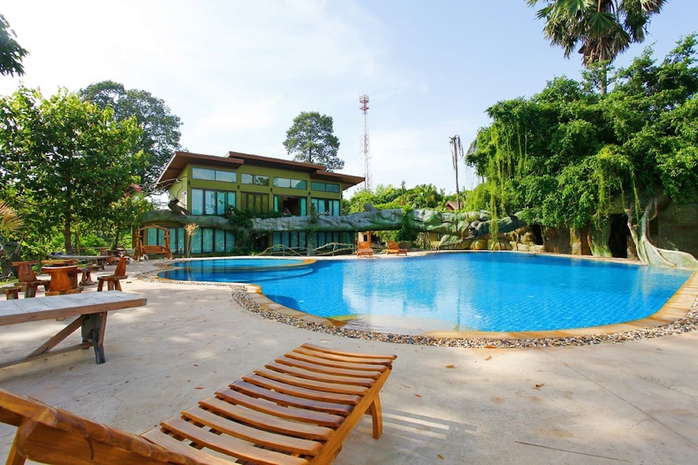Blues River Resort Chanthaburi 8/64