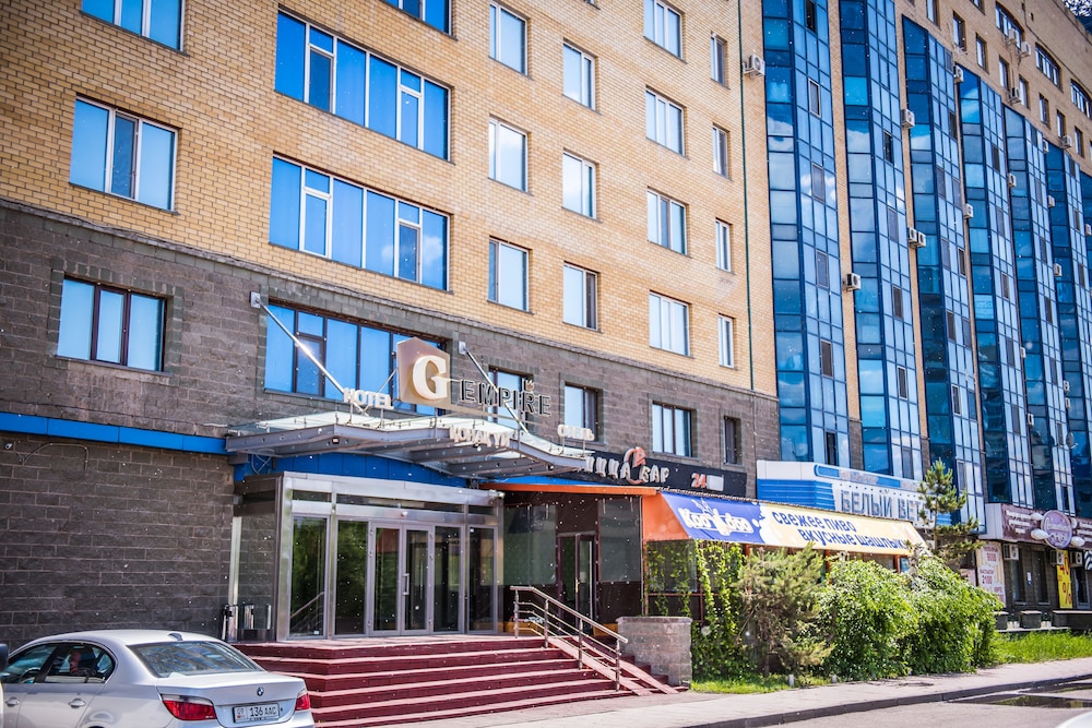 G Empire Hotel 59/66