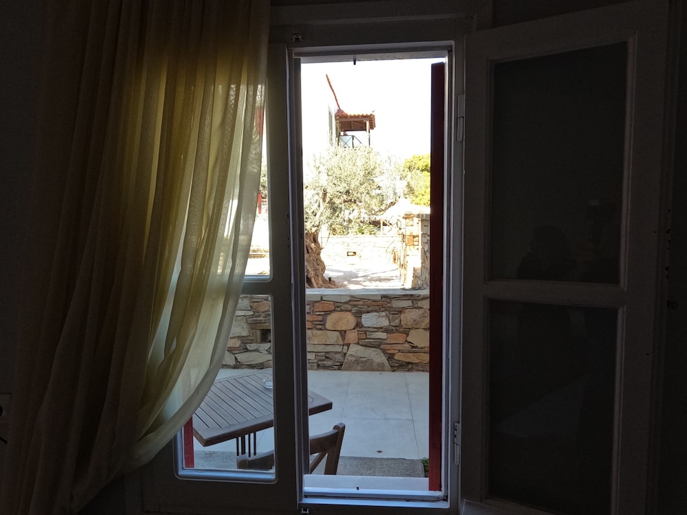 The Flower Of Monemvasia 45/50