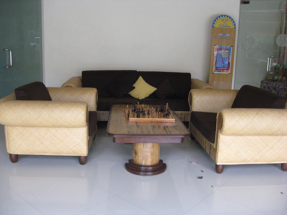 Bluewater Maribago Beach Resort 8/50