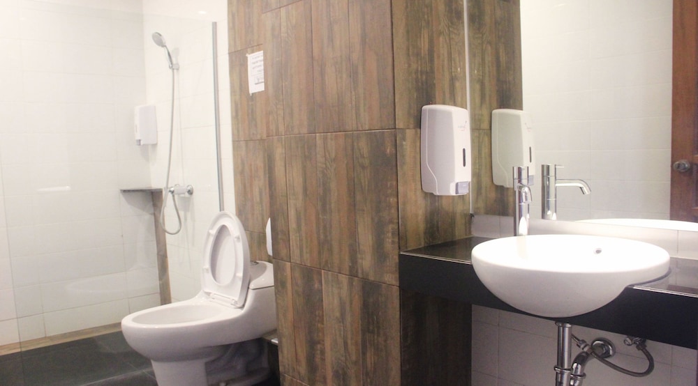 My Studio Hotel Surabaya Hostel 14/18