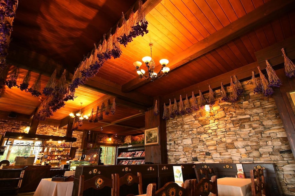 Provence Rose Lodge In Ching Jing 31/50
