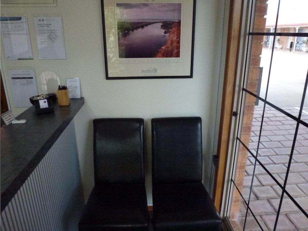 Colonial Motor Inn Bairnsdale 27/37