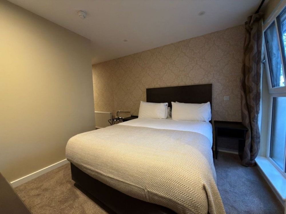 Standard, Double Bed