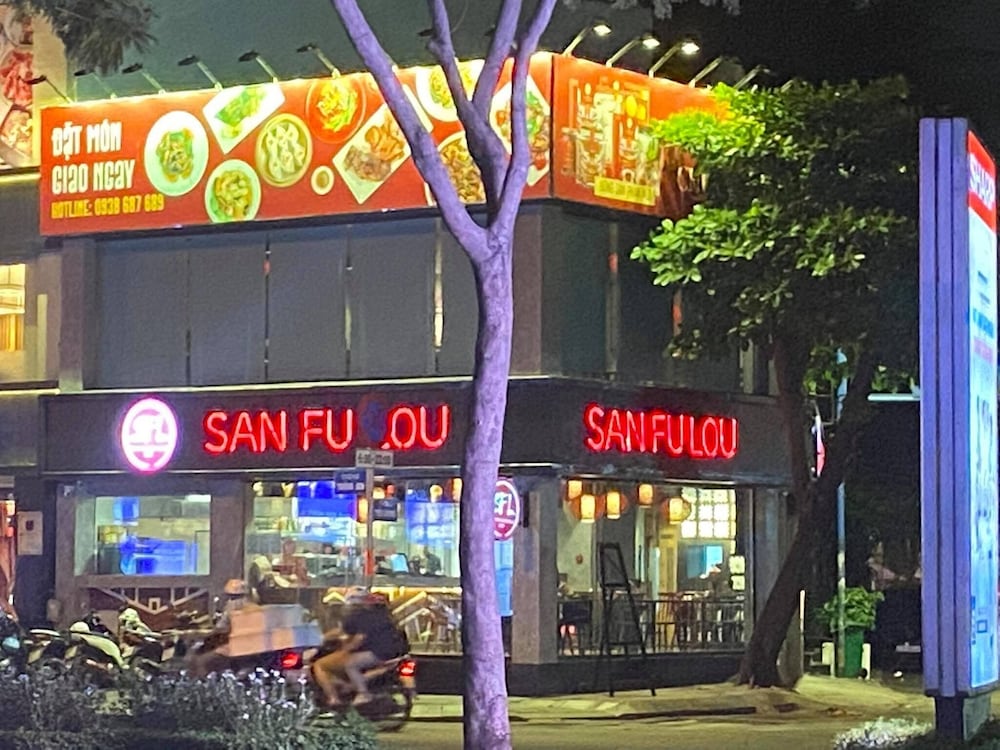 Saigon Apos S Book Hotel 7/56