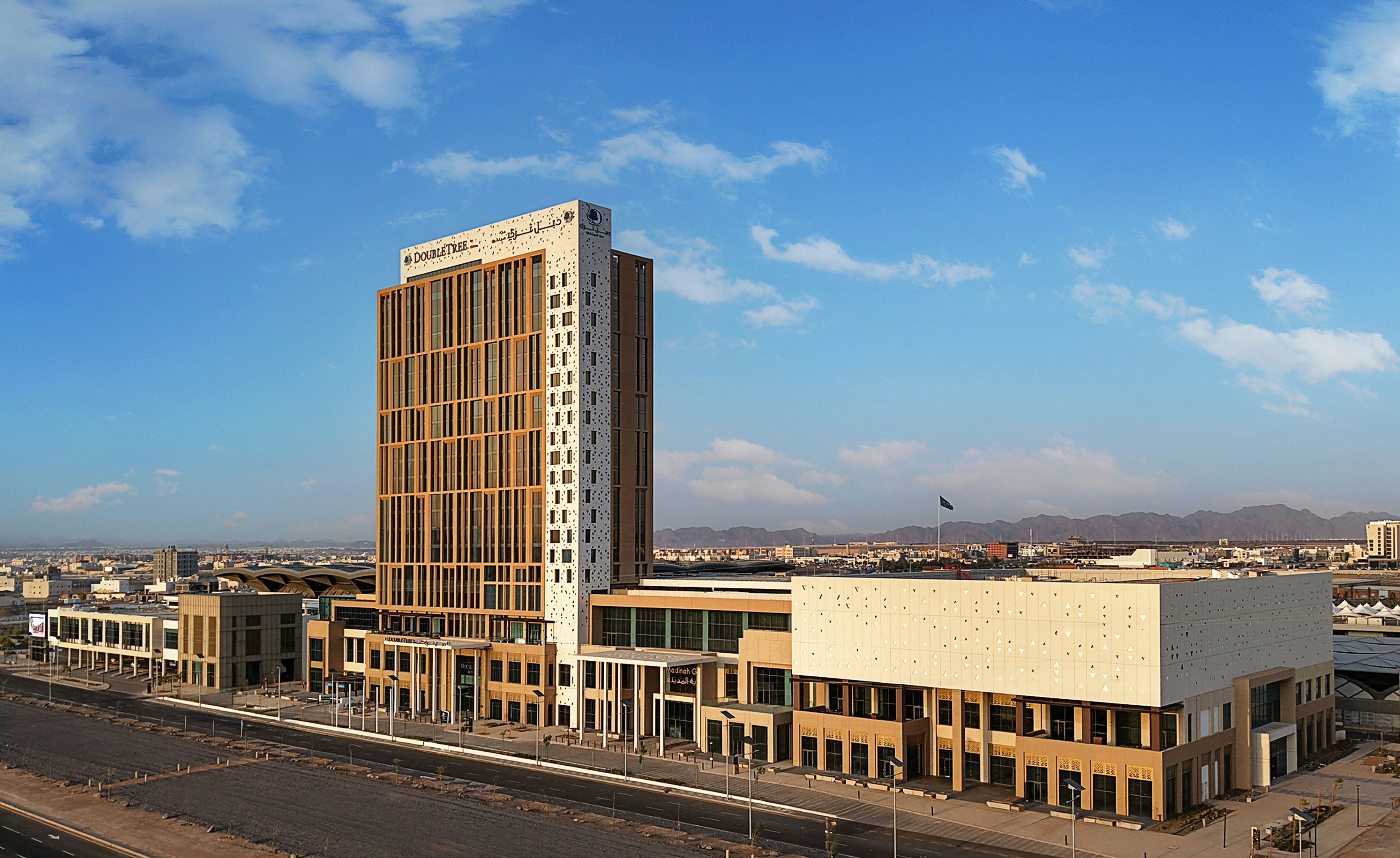 DoubleTree by Hilton Madinah Gate 8/73