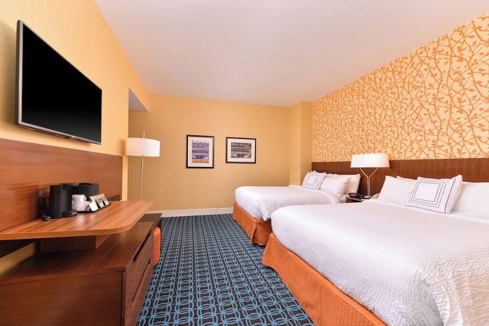 Room at Fairfield Inn Suites By Marriott Albany Downtown, ALBANY - NY