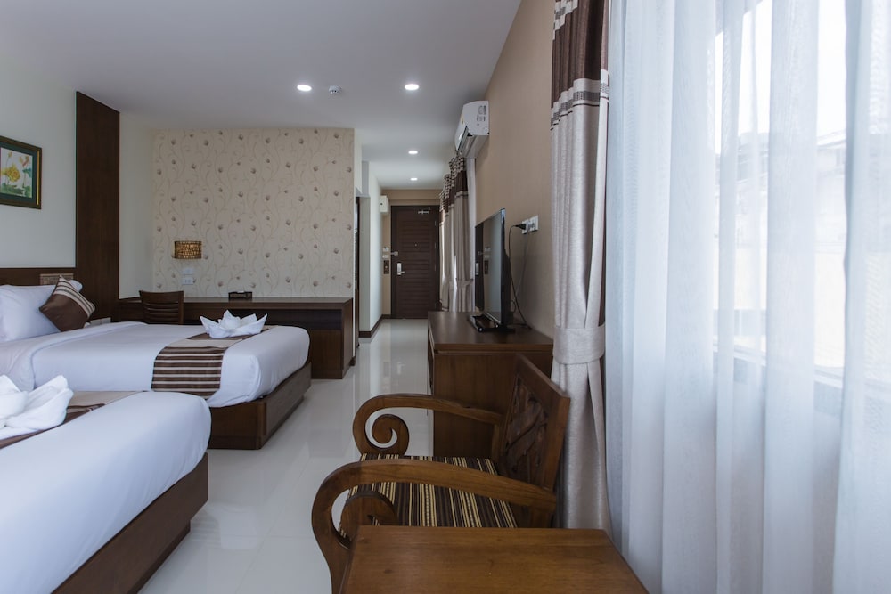 Mhonsa Hotel 25/61