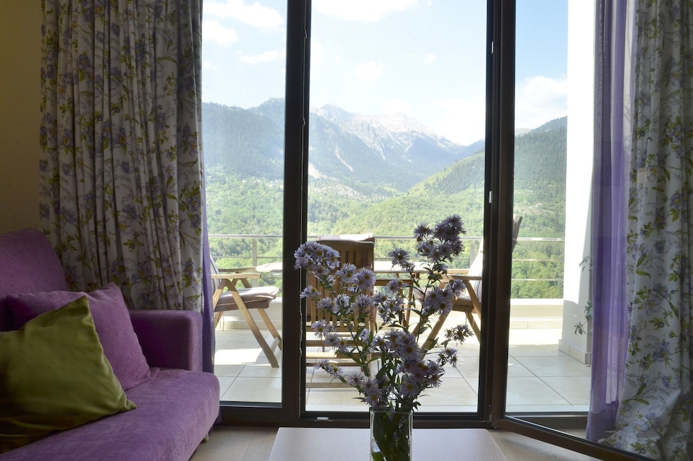 Forest Suites Boutique Hotel 52/79