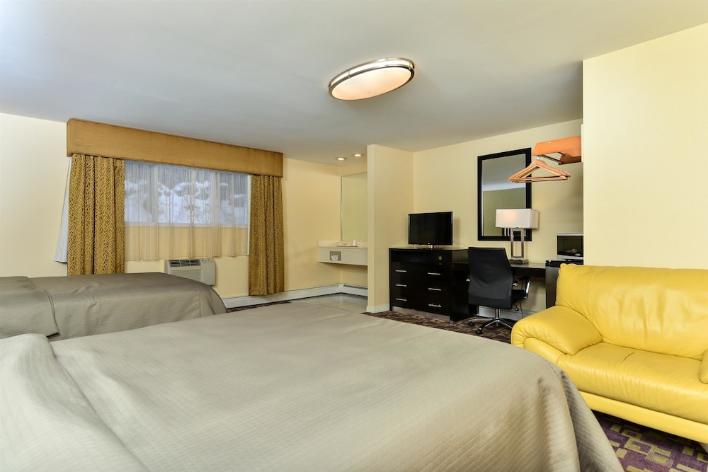 Americas Best Value Inn-Providence/North Scituate 4/15