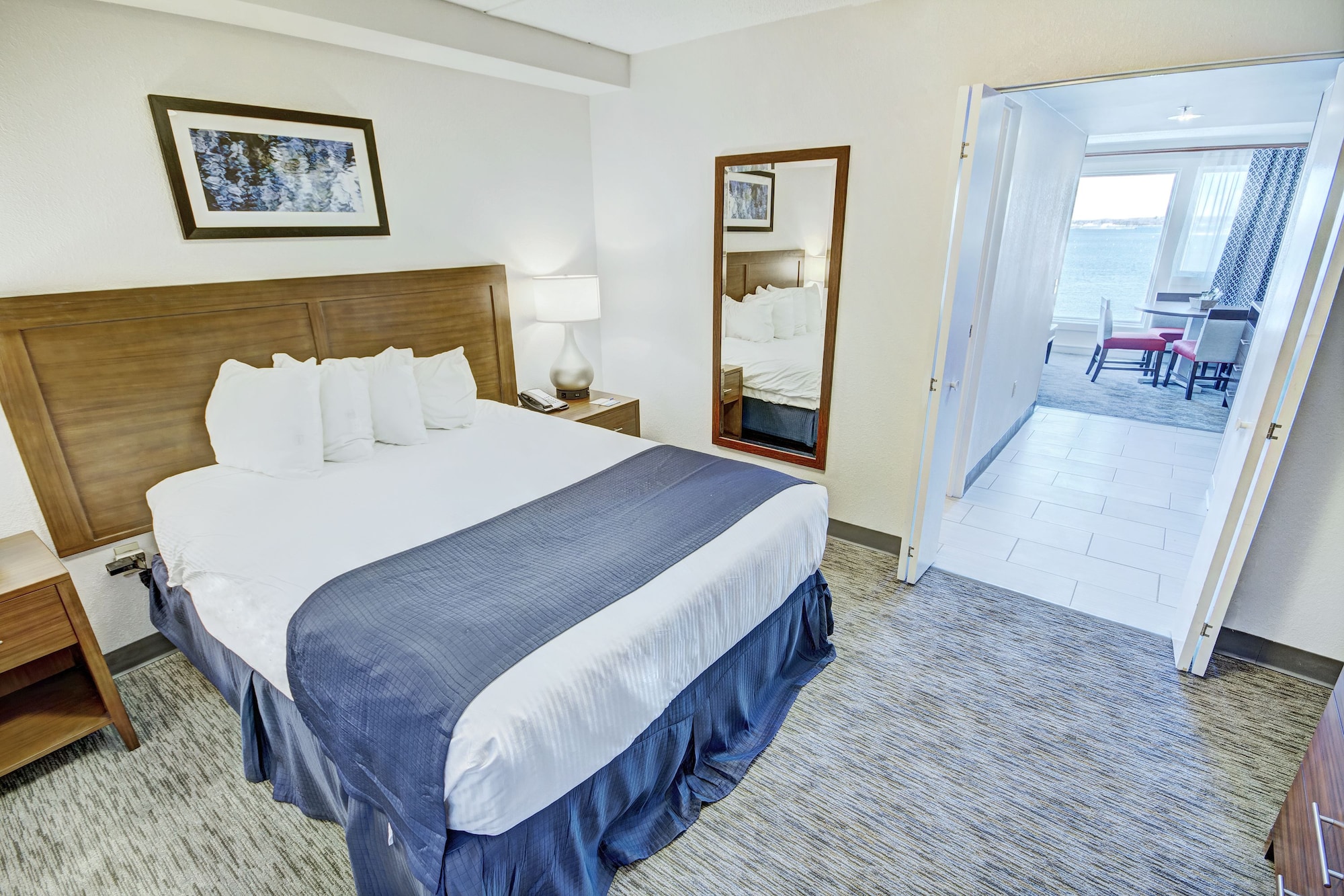 1 BEDROOM, SUPERIOR, SUITE
