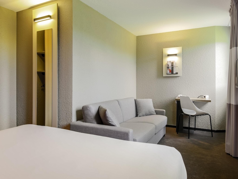 ibis Carcassonne Est la Cite 15/50
