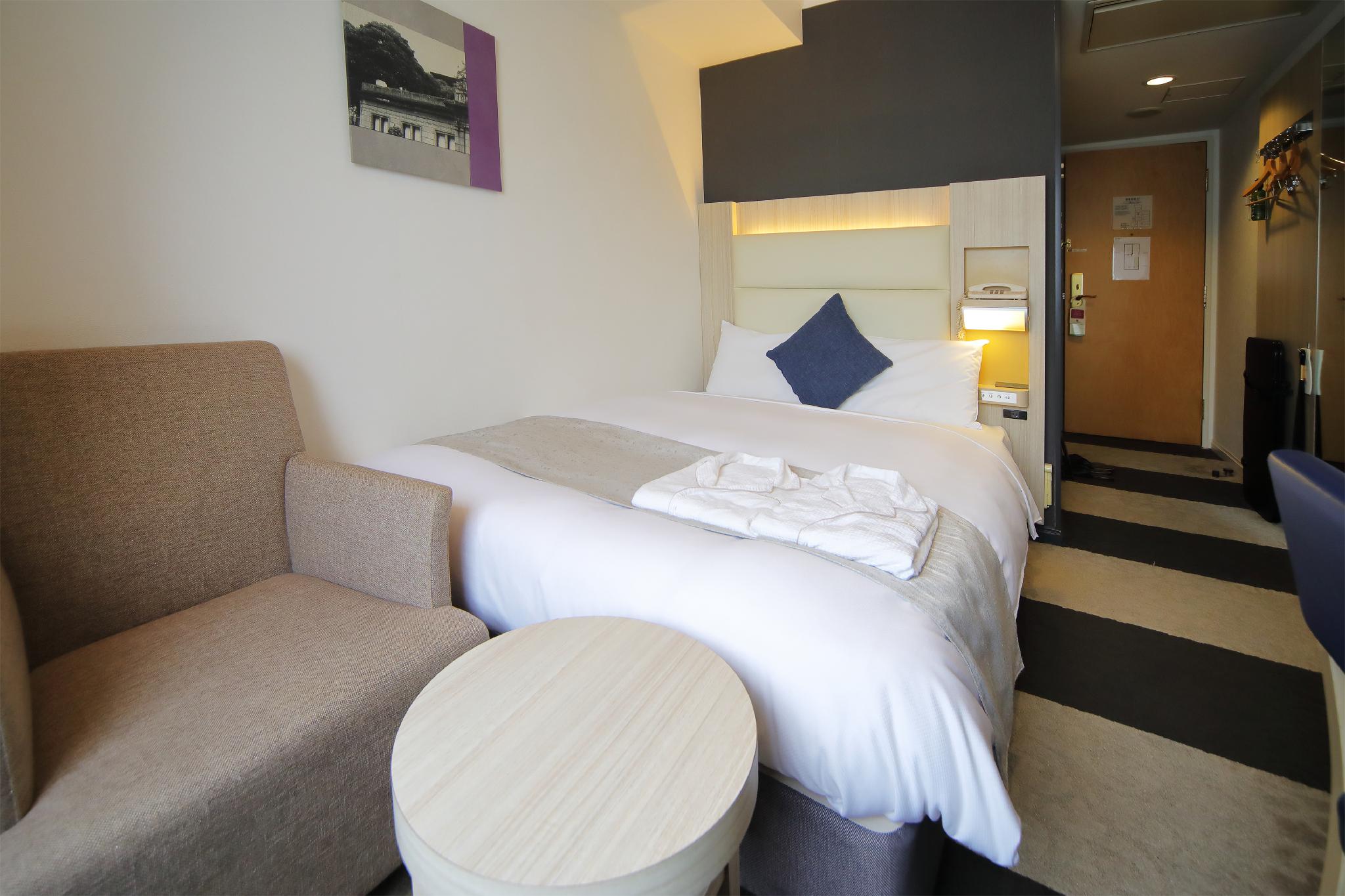 Semi Room, Standard, Semi Double Bed