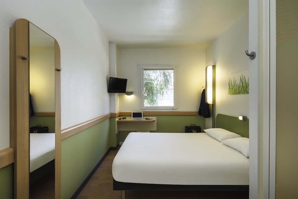 Ibis Budget Caen Porte De Bretagne 18/46