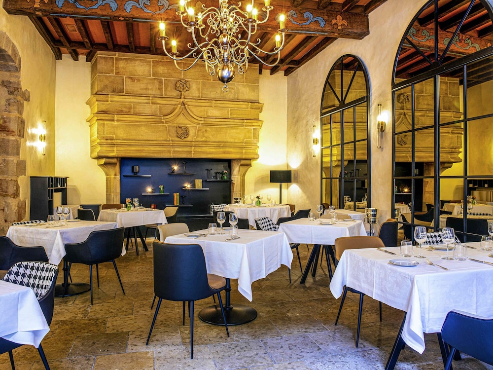 Mercure Figeac Viguier Du Roy 52/63