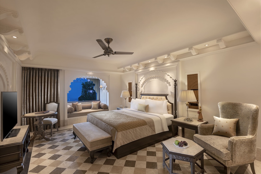 Aurika Udaipur - Luxury by Lemon Tree Hotels 14/50