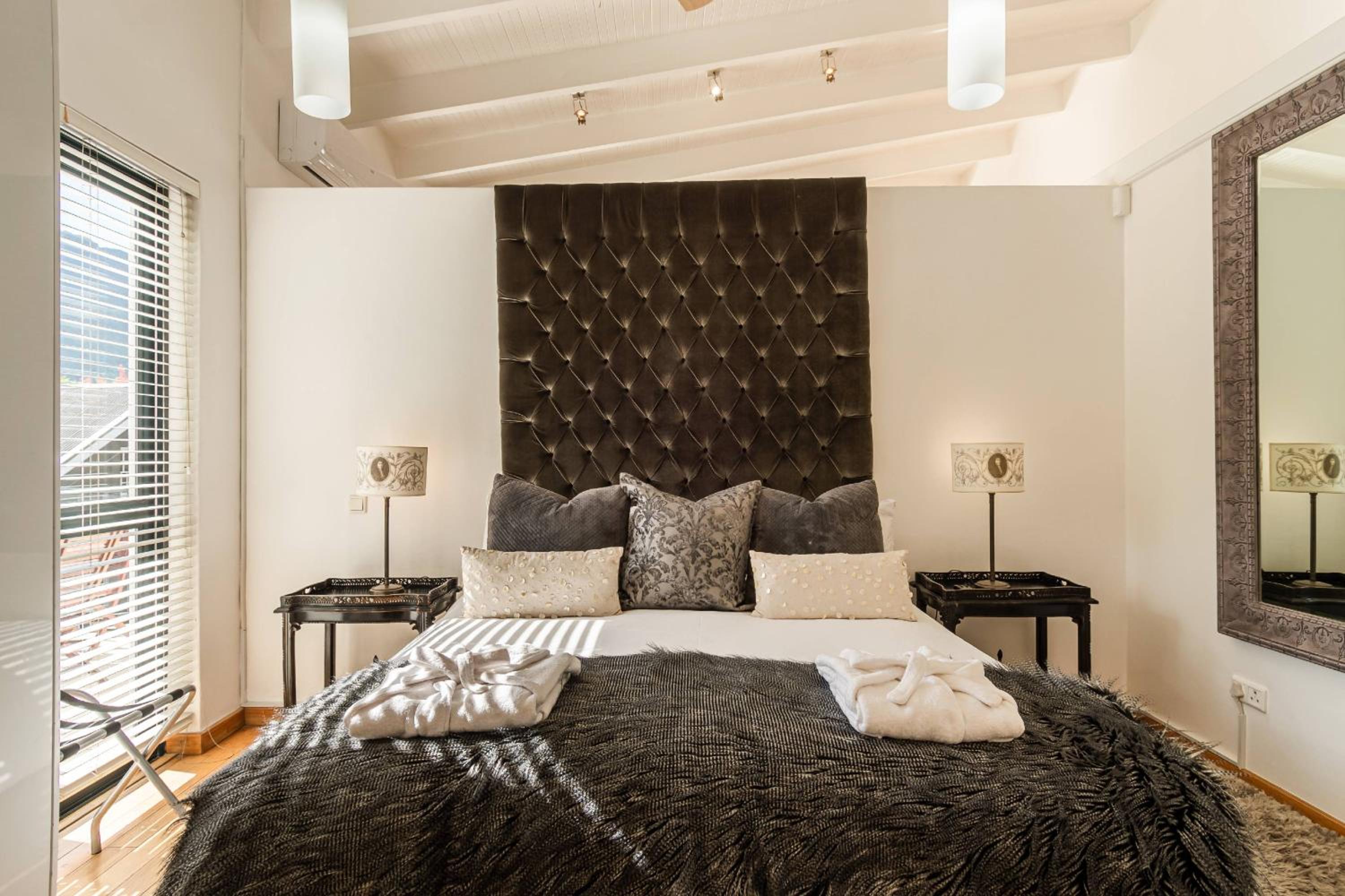 1 Bedroom, Apartment
