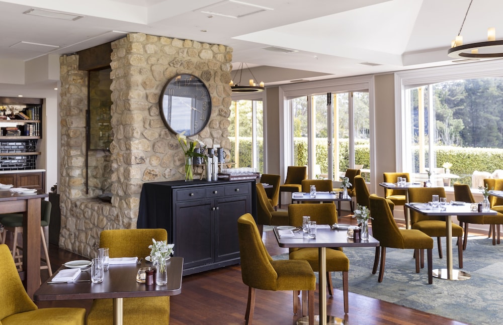 Mount Lofty House Estate – Adults Retreat 34/46