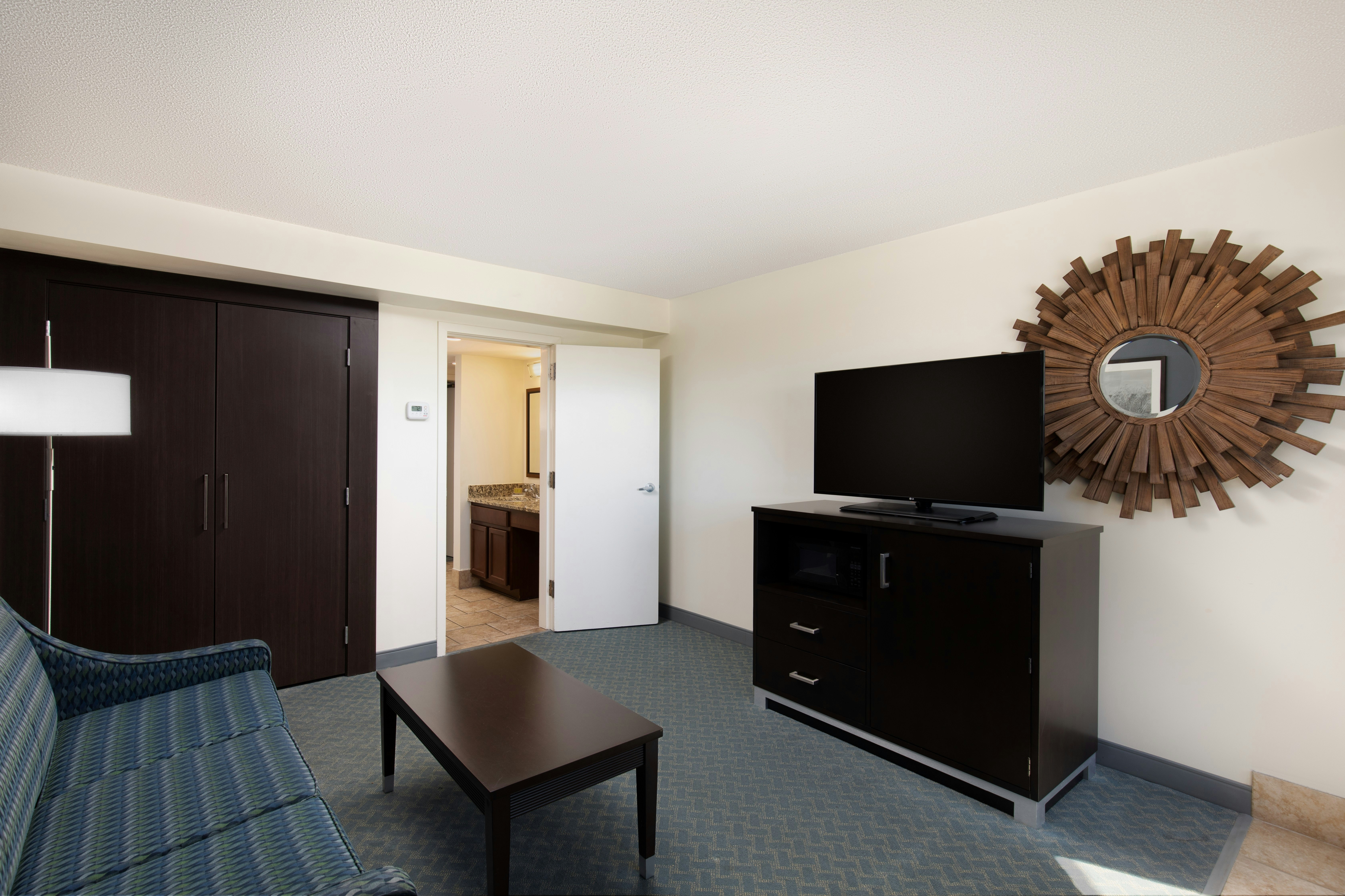 DoubleTree Resort by Hilton Myrtle Beach Oceanfront 16/97