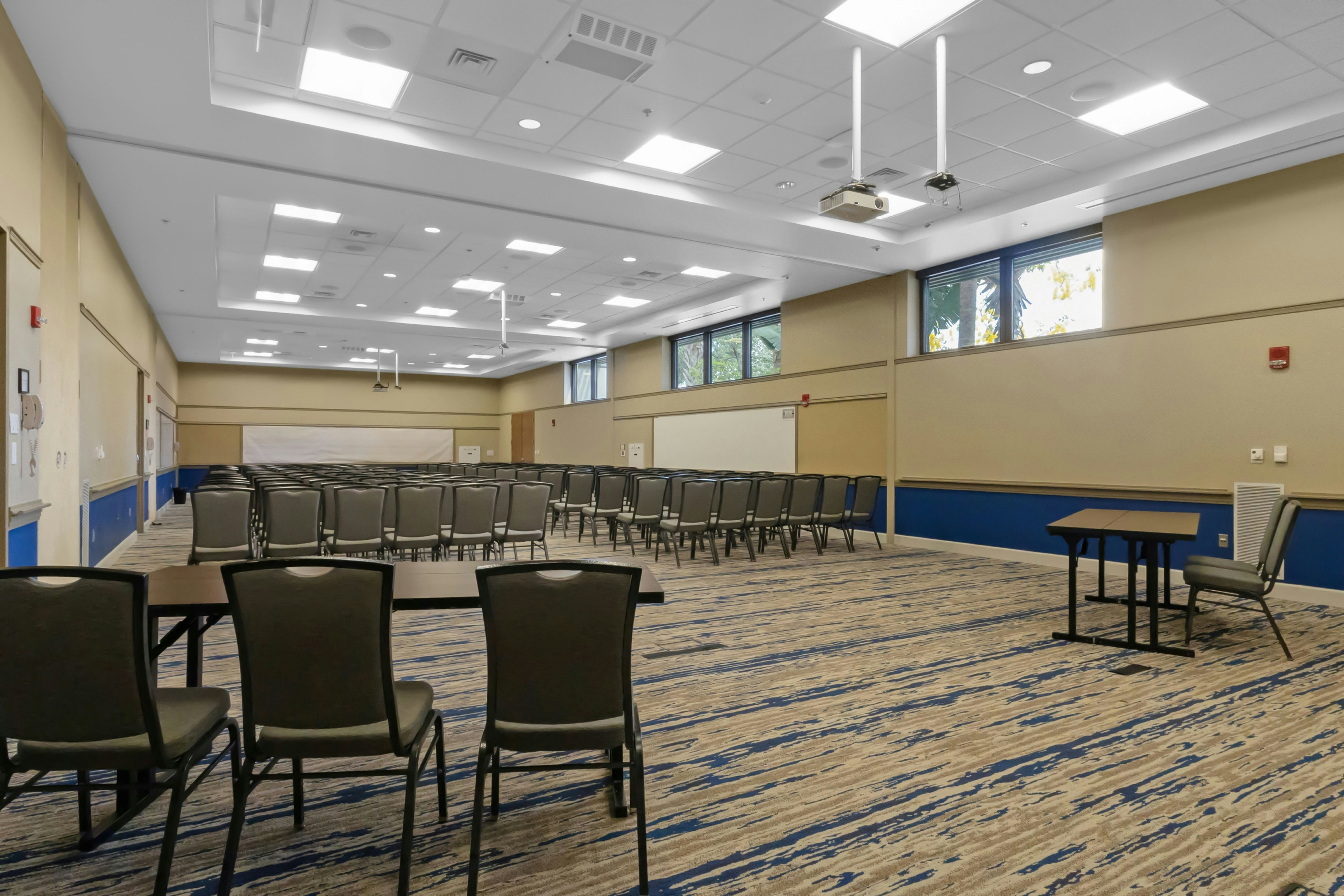 Doubletree By Hilton Hotel And Executive Meeting Center Palm Beach Gardens 46/56