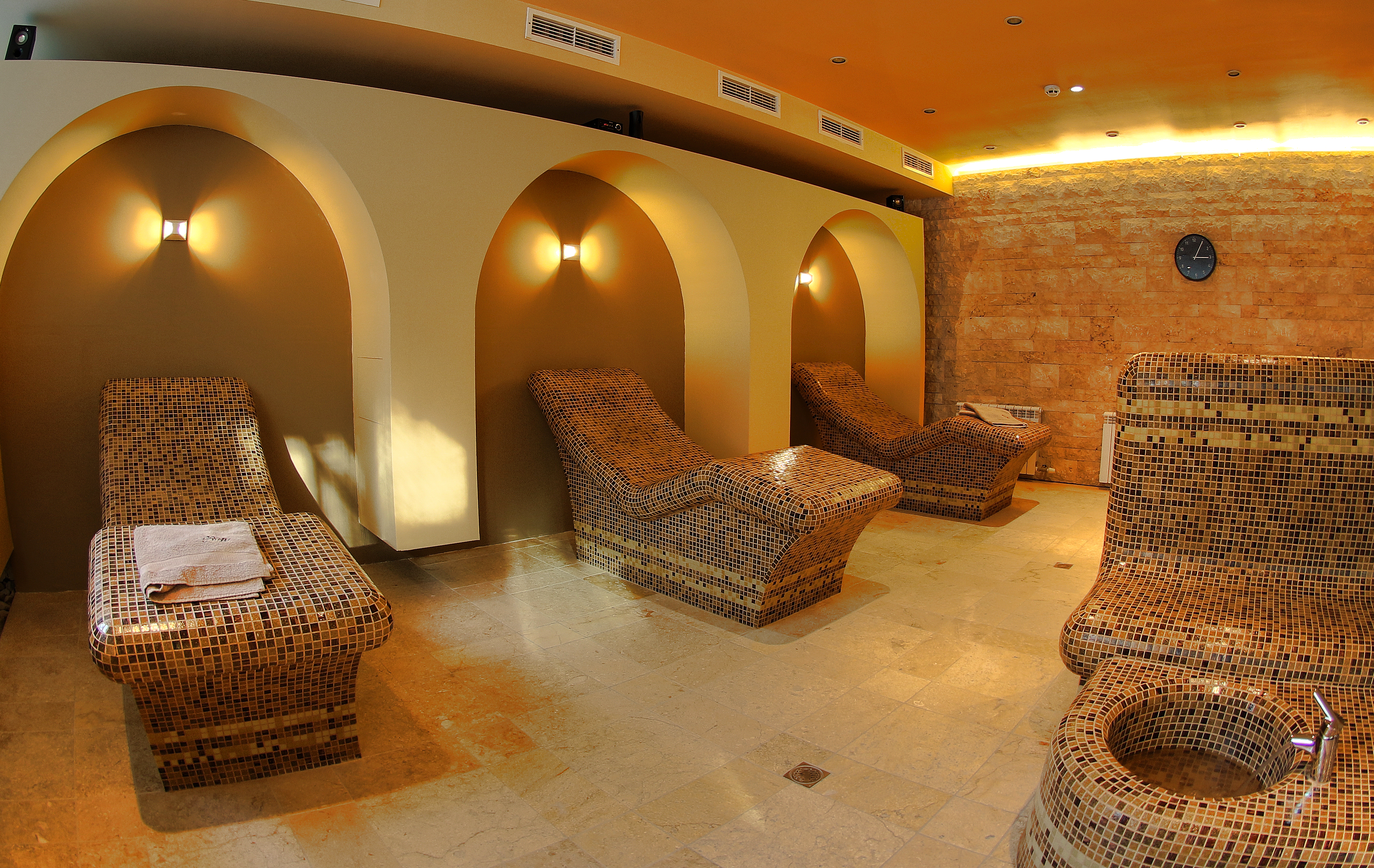 HOTEL RADINAS WAY BOROVETS 21/43