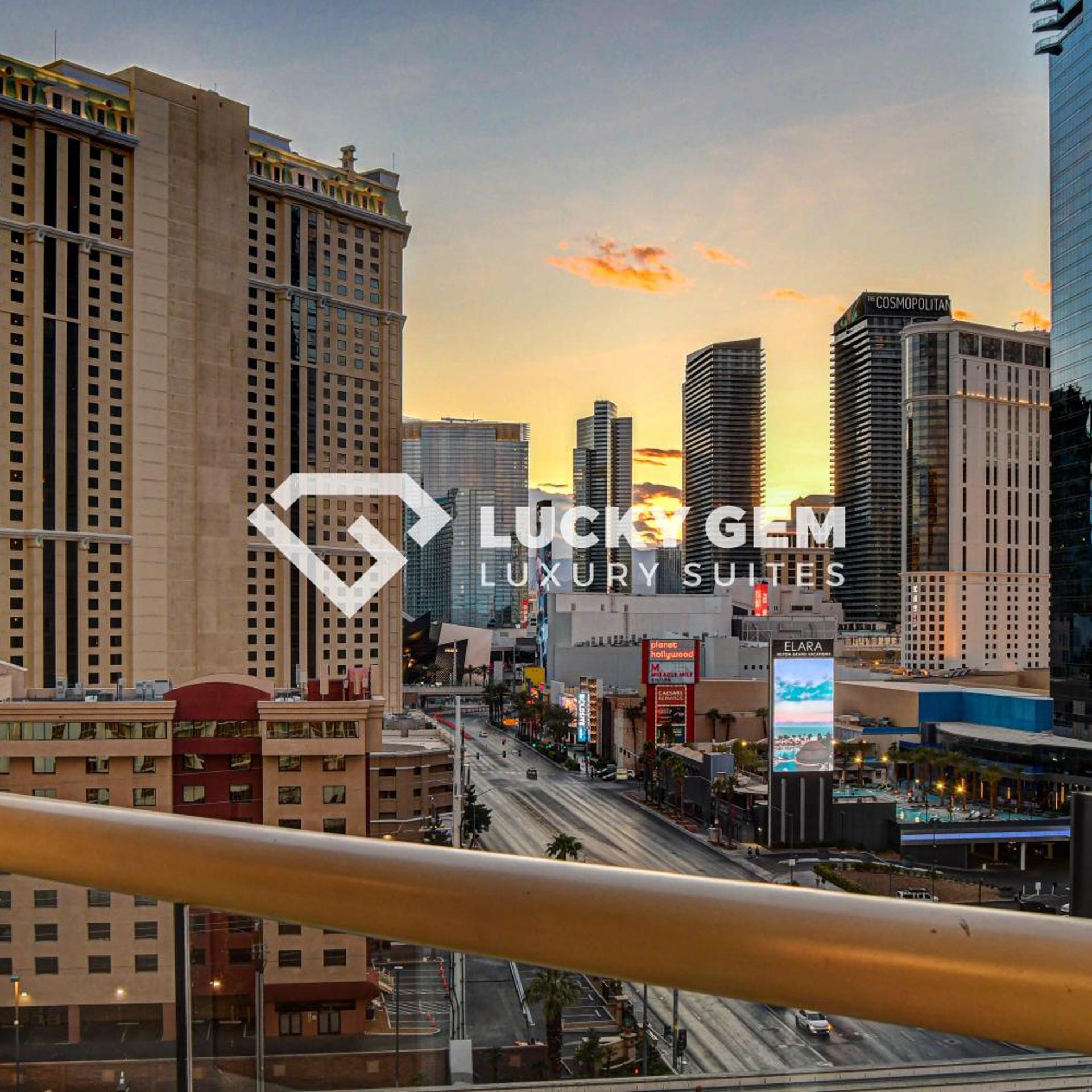 SPHERE VIEW - Signature MGM Resort Lucky Gem Penthouse & Luxury Suites 10817 41/49