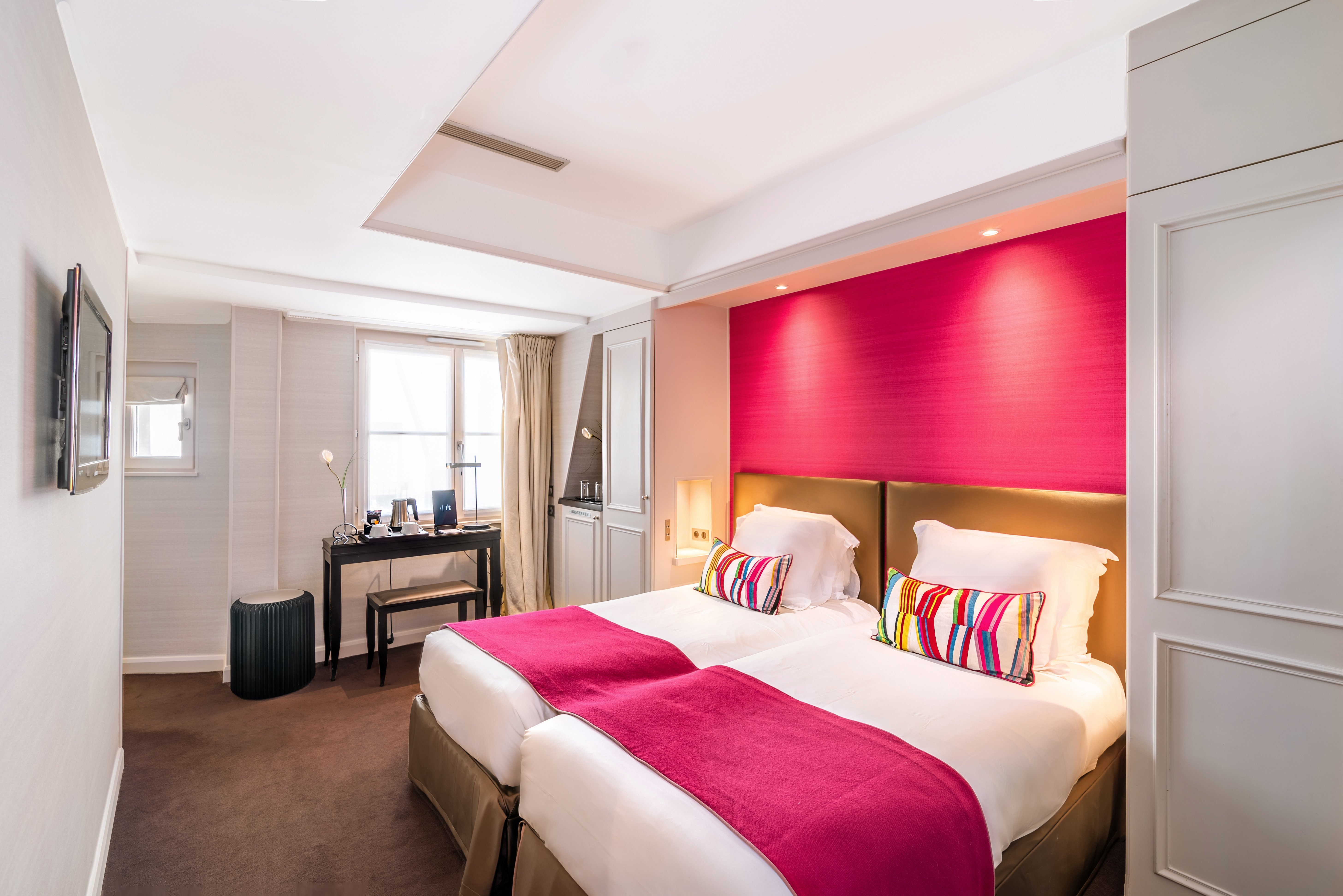 Hotel Duo 7/56