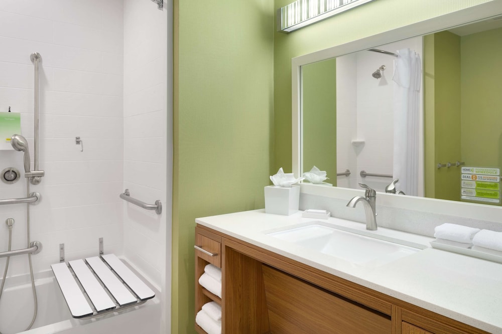 Home2 Suites By Hilton Charlotte Airport 26/54