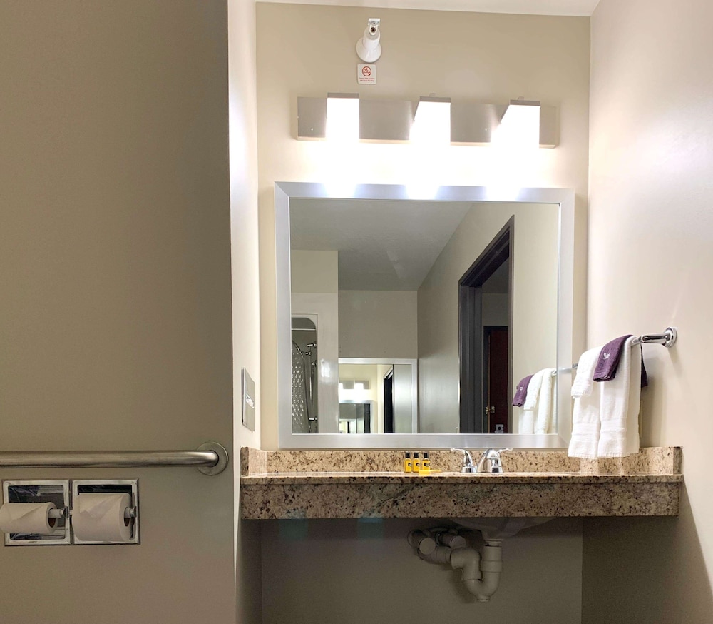 Best Western Plus Great Northern Inn 22/47