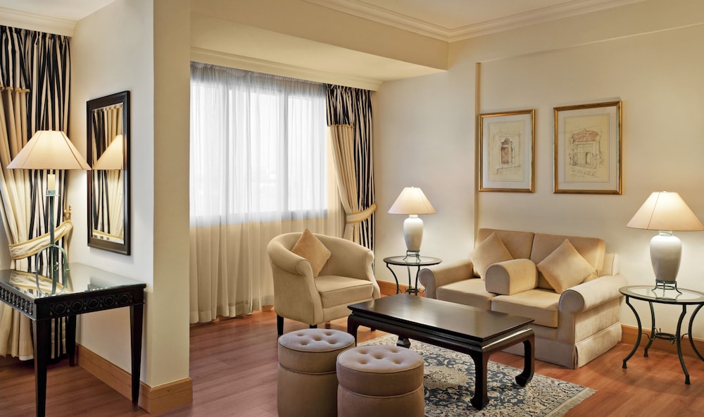 Sunday Suites Excelsior Hotel Deira (formerly Sheraton Deira) 44/70