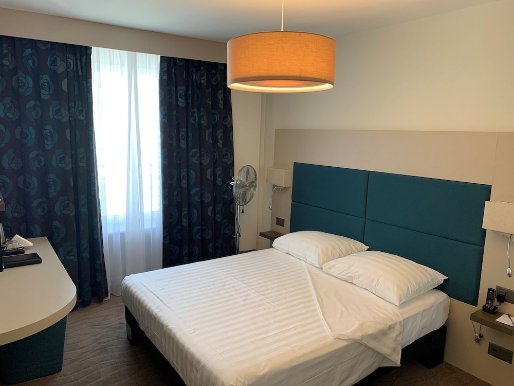 Admiral Hotel 22/48