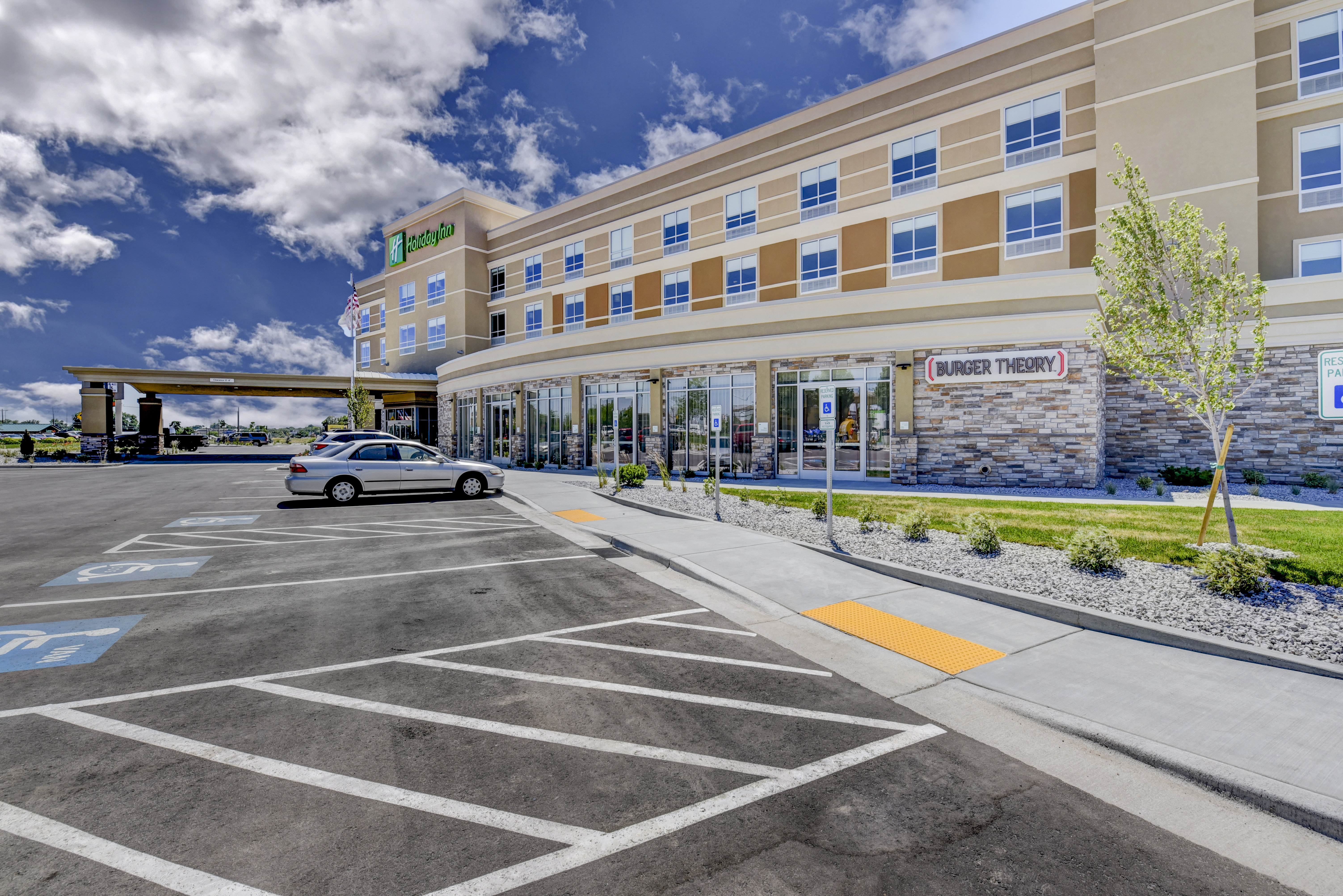 Holiday Inn Nampa 68/71