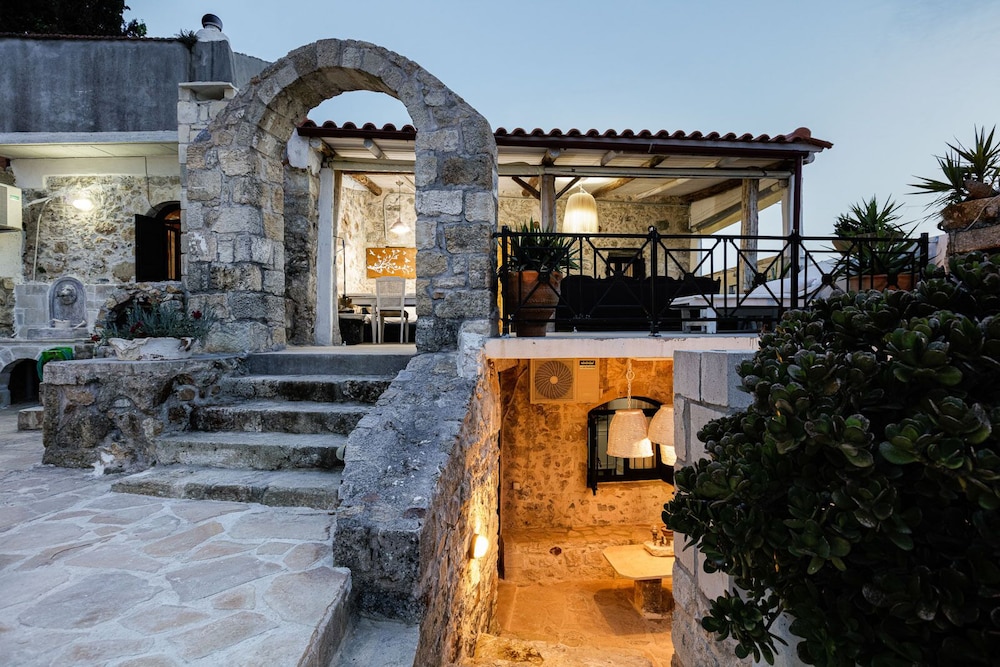 Med Villa Antonia 1/34