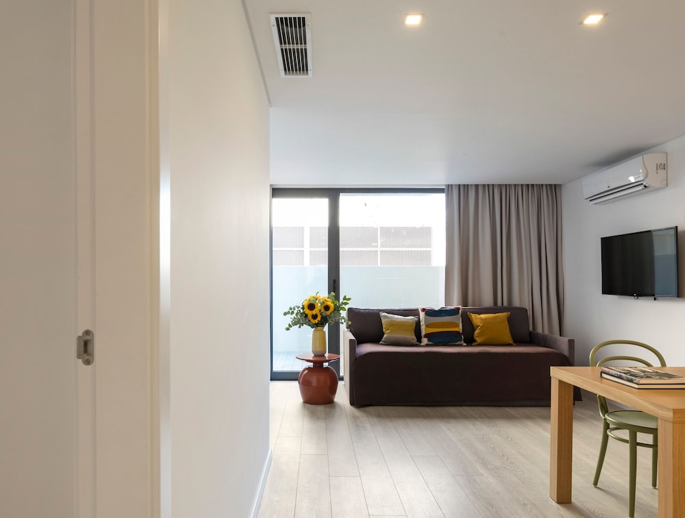 Lisbon Serviced Apartments Parque 51/66