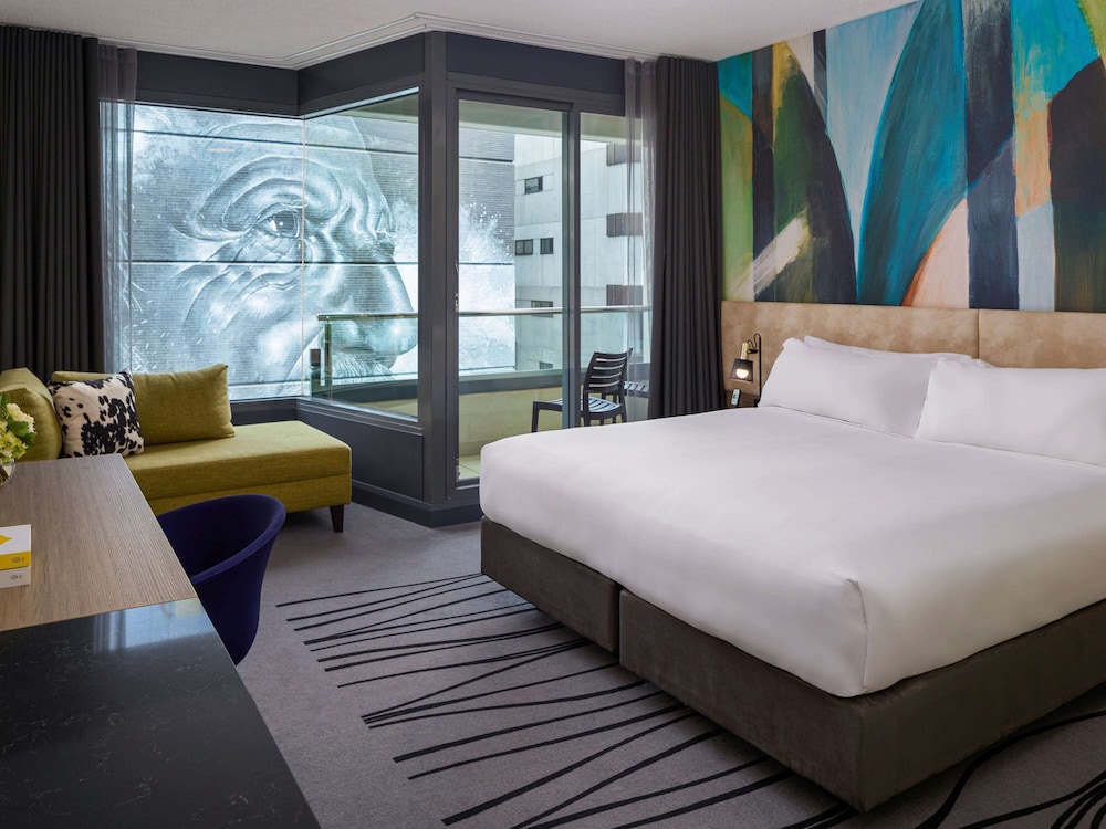 Novotel Geelong 9/74