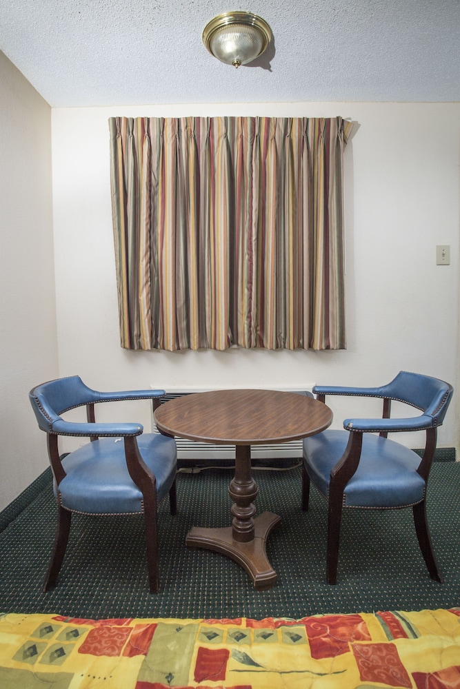 Motel6 Sandersville, GA 43/59