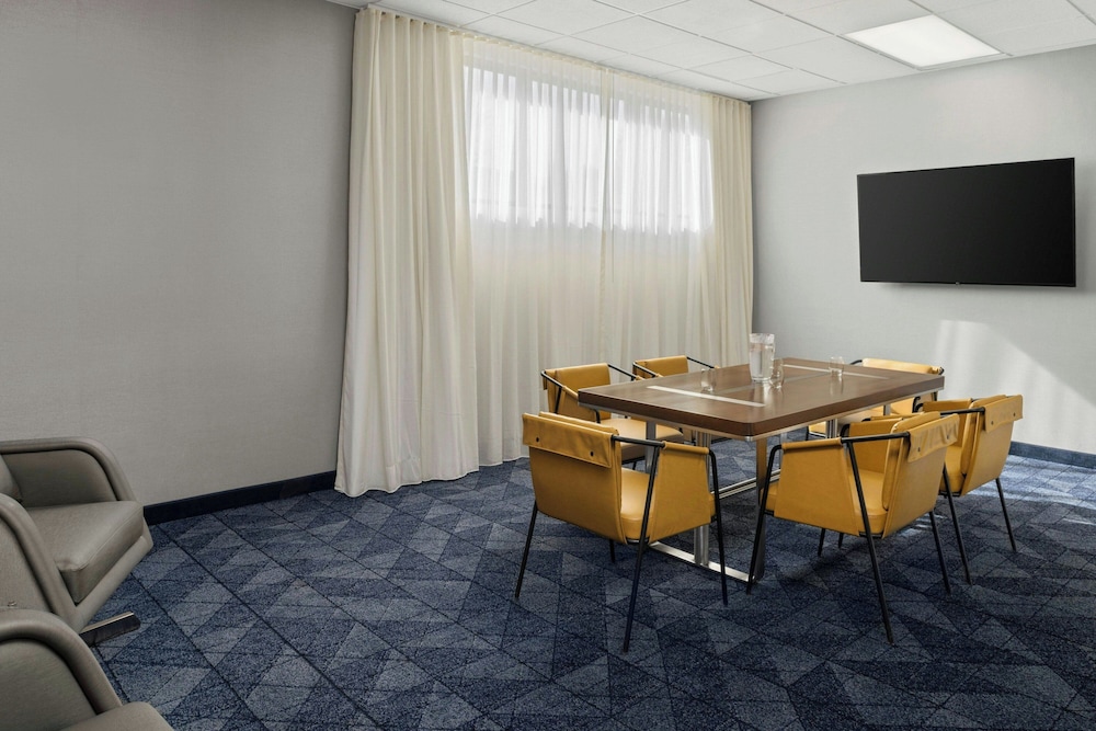 Courtyard By Marriott Downtown Boise 51/58