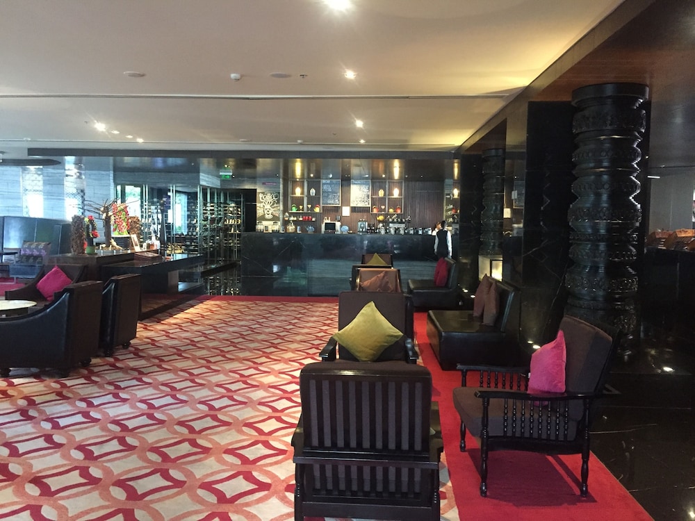 CROWNE PLAZA KOCHI 60/77