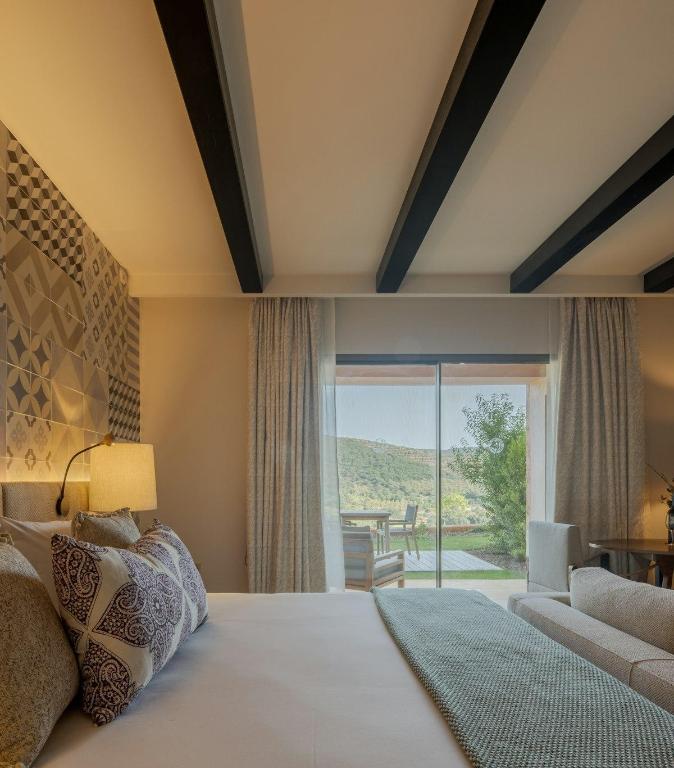 Valley, Deluxe, King Bed, Terrace