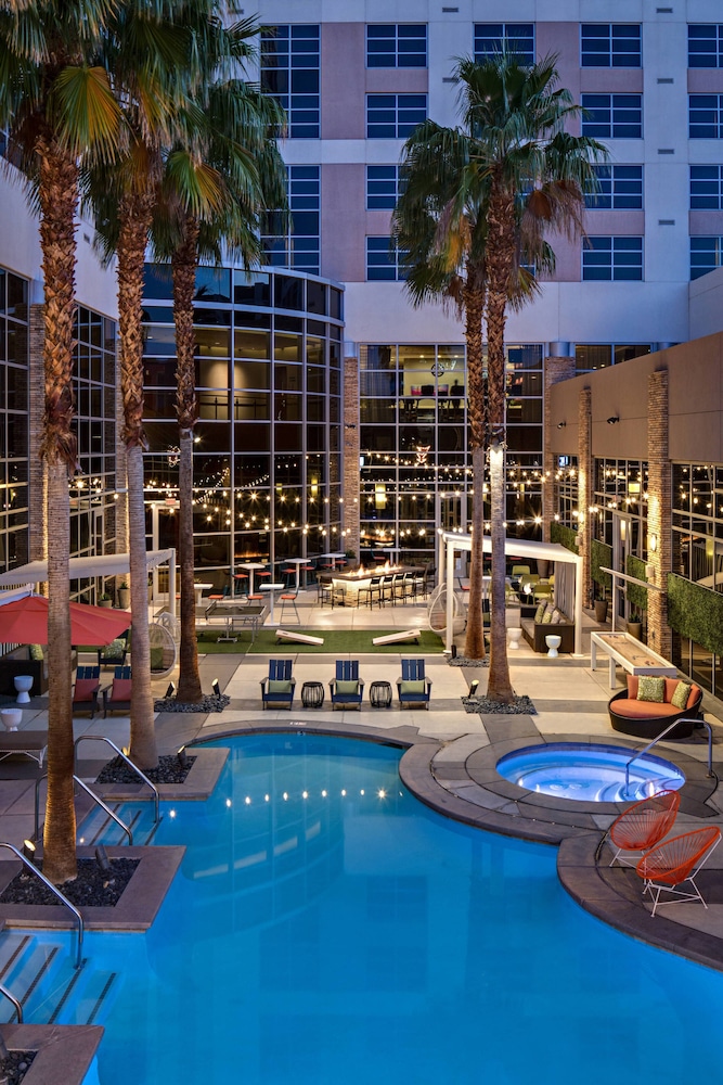 Renaissance Las Vegas in LAS VEGAS - NV