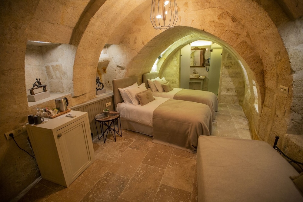 Dokya Hotel 47/49