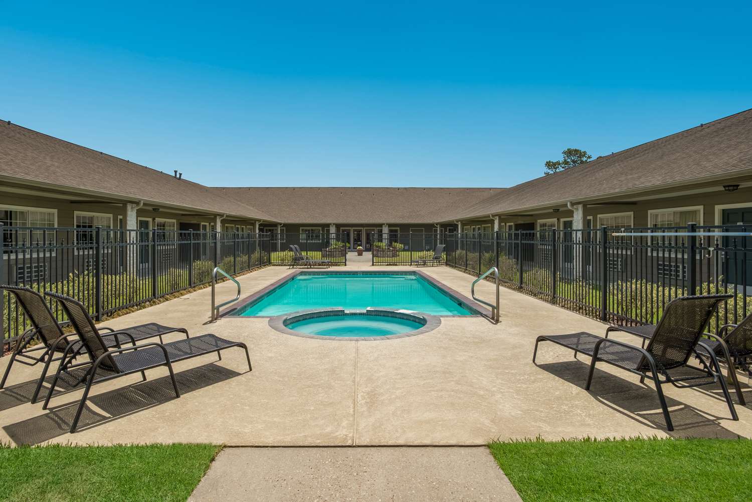 SureStay Hotel By Best Western Leesville 24/28