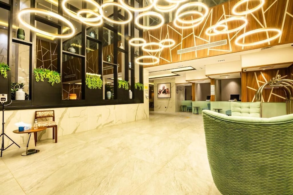 Wow Diamond Hotel 19/83