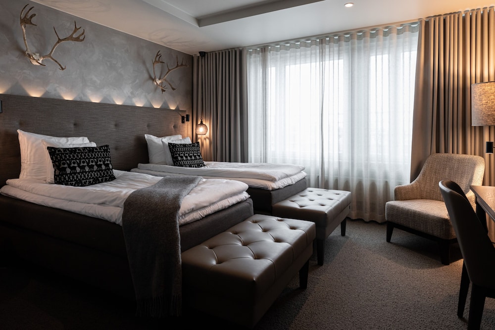 ARCTIC, SPA, DELUXE, TWIN BEDS